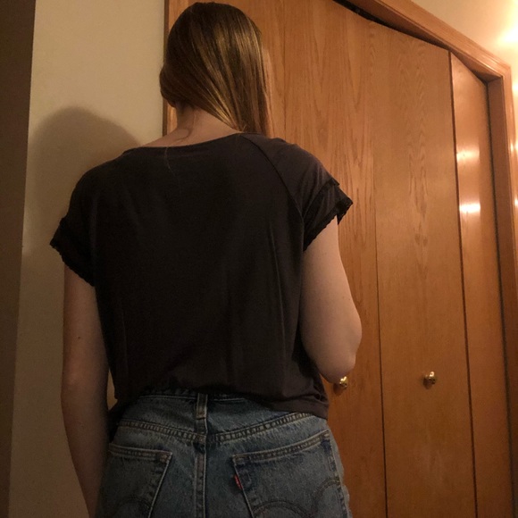 Gray Short Sleeve shirt - Picture 3 of 4